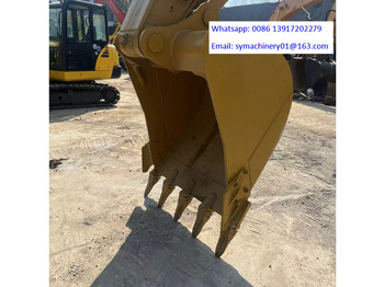 Crawler excavator Caterpillar 320D2L CAT 320 330 336: picture 3