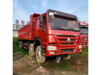 Box truck SINOTRUK HOWO