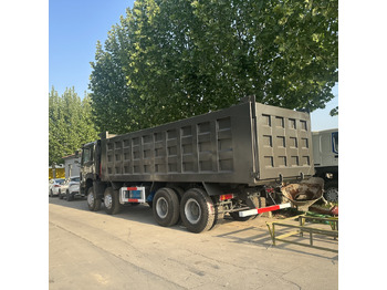 Tipper SINOTRUK Howo 371 8X4 Click Here For DISCOUNT: picture 3