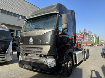 Tractor unit SINOTRUK HOWO