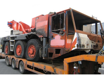 Mobile crane TEREX