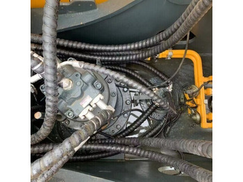 Crawler excavator 2023 Hyundai R305: picture 5