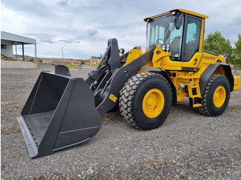 Wheel loader CATERPILLAR