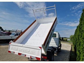 Tipper van Renault Mascott 3.0 DXI: picture 4