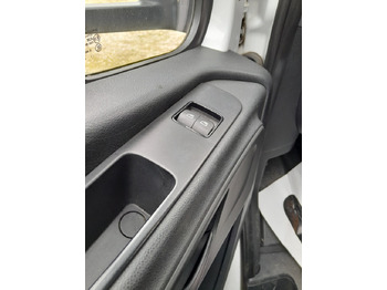 Flatbed van MERCEDES-BENZ Sprinter: picture 4