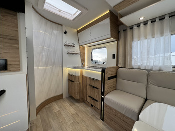 Semi-integrated motorhome Pilote Pacific P696D Hubbett - Solar - Markise: picture 5 Semi-integrated motorhome Pilote Pacific P696D Hubbett - Solar - Markise: picture 5