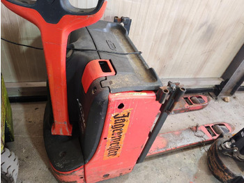 Stacker LINDE L 16: picture 3 Stacker LINDE L 16: picture 3