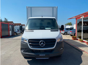 Mercedes-Benz Sprinter 317 Koffer+LBW on lease Mercedes-Benz Sprinter 317 Koffer+LBW: picture 2 Mercedes-Benz Sprinter 317 Koffer+LBW on lease Mercedes-Benz Sprinter 317 Koffer+LBW: picture 2