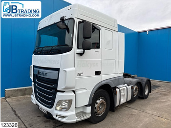 Tractor unit DAF XF 460