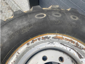 Terex AL80-Dunlop 405/70R18 (15.5/70R18)-Tire/Reifen on lease Terex AL80-Dunlop 405/70R18 (15.5/70R18)-Tire/Reifen: picture 5 Terex AL80-Dunlop 405/70R18 (15.5/70R18)-Tire/Reifen on lease Terex AL80-Dunlop 405/70R18 (15.5/70R18)-Tire/Reifen: picture 5