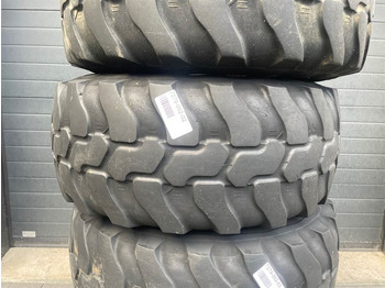 Terex AL80-Dunlop 405/70R18 (15.5/70R18)-Tire/Reifen on lease Terex AL80-Dunlop 405/70R18 (15.5/70R18)-Tire/Reifen: picture 3 Terex AL80-Dunlop 405/70R18 (15.5/70R18)-Tire/Reifen on lease Terex AL80-Dunlop 405/70R18 (15.5/70R18)-Tire/Reifen: picture 3
