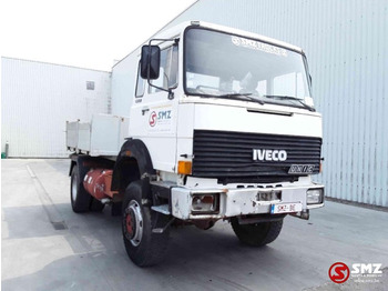 Dropside/ Flatbed truck IVECO Magirus