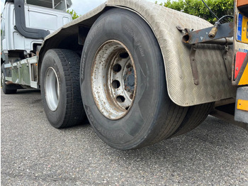 Cab chassis truck DAF CF 85 .410 FAS Euro5 Manual: picture 4