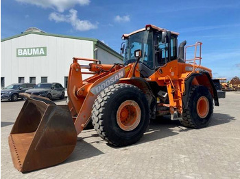 Wheel loader DOOSAN DL300