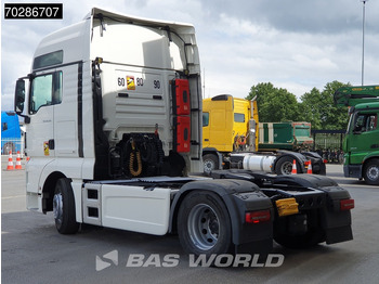 Tractor unit MAN TGX 18.510 TGX 4X2 XXL Retarder 2x Tanks Euro 6: picture 2