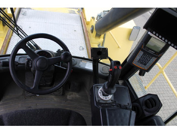 Reach stacker Hyster RS46-36CH: picture 4