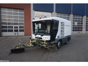 Garbage truck RAVO