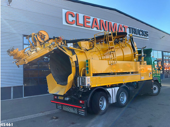 Vacuum truck VOLVO FMX 420
