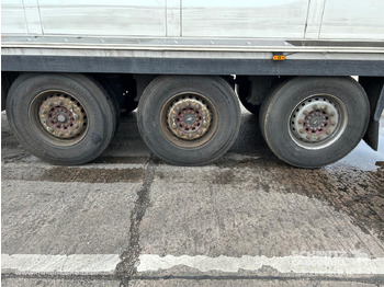 Isothermal semi-trailer SCHMITZ Reefer Multitemp: picture 5
