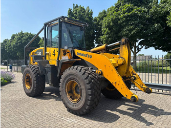 Wheel loader Komatsu WA 320-5: picture 5