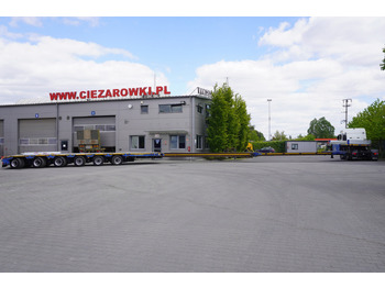 Low loader semi-trailer GOLDHOFER STZ