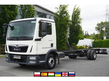 Cab chassis truck MAN TGL