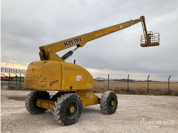 Telescopic boom HAULOTTE