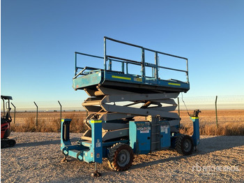 Scissor lift GENIE
