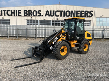 Wheel loader JCB 409