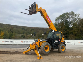Telescopic handler JCB