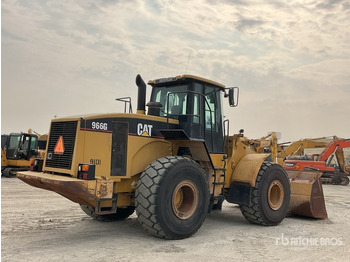 Wheel loader 2005 Cat 966G Series II: picture 3