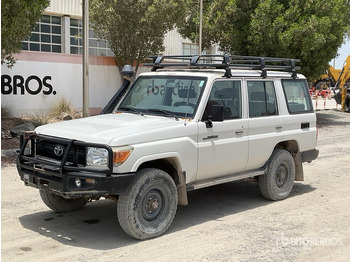 SUV TOYOTA Land Cruiser