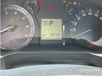 SUV 2018 Toyota Prado 150L 4x4 SUV: picture 4