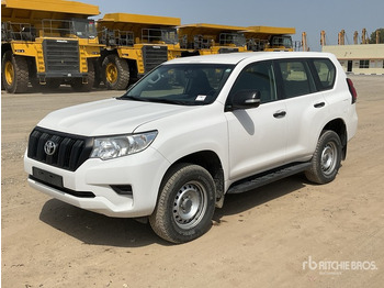 SUV 2018 Toyota Prado 150L 4x4 SUV: picture 2