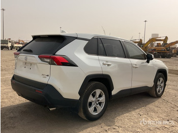 SUV 2019 Toyota RAV4 4WD SUV: picture 3 SUV 2019 Toyota RAV4 4WD SUV: picture 3
