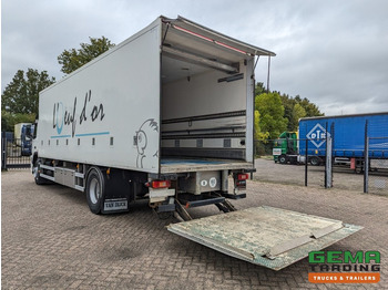 Refrigerator truck Volvo FM330 4x2 Daycab Euro5 KuikenBak 8.2m + Webasto Heater + Dhollandia 2000KG (V799): picture 3