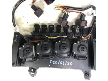 Electrical system for Material handling equipment Levers Hydraulic Control for Linde: picture 3