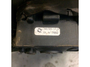 Electrical system for Material handling equipment Levers Hydraulic Control for Linde R14, Series 115: picture 3
