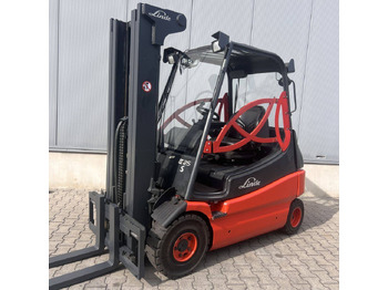 Electric forklift LINDE E25