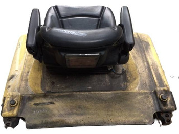 Seat for Material handling equipment Motor cover with seat: picture 4