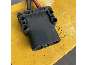 Spare parts for Material handling equipment Hawker 24V/70A powertech HF: picture 5