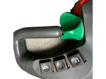 Steering for Material handling equipment Tiller head: picture 3