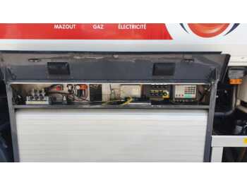 Tank truck VOLVO FL: picture 2