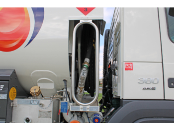 Tank truck VOLVO FM: picture 3