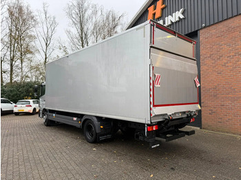 Box truck Mercedes-Benz Atego 1218 7.3M Koffer 1500KG LBW 323.826KM! NL Truck APK/TUV 26-04-2026: picture 2 Box truck Mercedes-Benz Atego 1218 7.3M Koffer 1500KG LBW 323.826KM! NL Truck APK/TUV 26-04-2026: picture 2