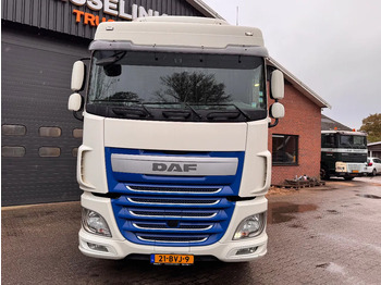 Tractor unit DAF XF 440 Space Cab Alcoa 683.700KM! NL Truck: picture 4