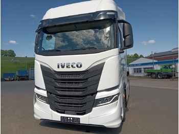 Tractor unit Iveco S-WAY AS440 P490 INTARDERSpoilerStandklima 2xTan: picture 5