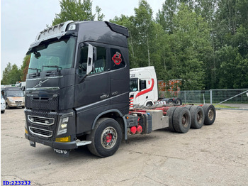 Cab chassis truck VOLVO FH16 700