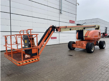 Telescopic boom JLG
