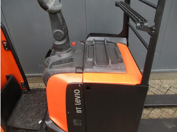 Pallet truck BT LPE200: picture 5